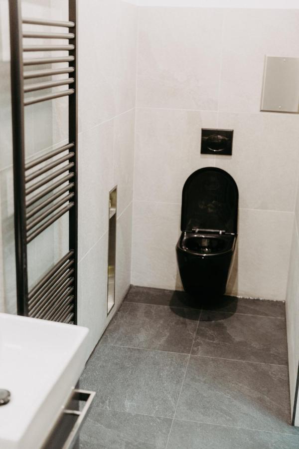 Modernes, Stilvolles Eingerichtetes Loft Apartman Bécs Kültér fotó